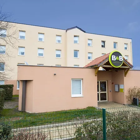 Clermont-ferrand מלון 2*